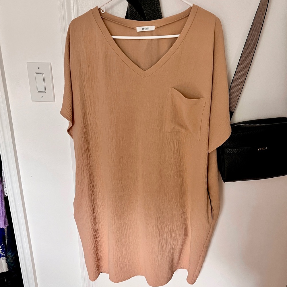 Oversized V-neck tunic/dress – has pockets!